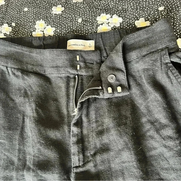 Abercrombie and Fitch Pants size small - Picture 5 of 7